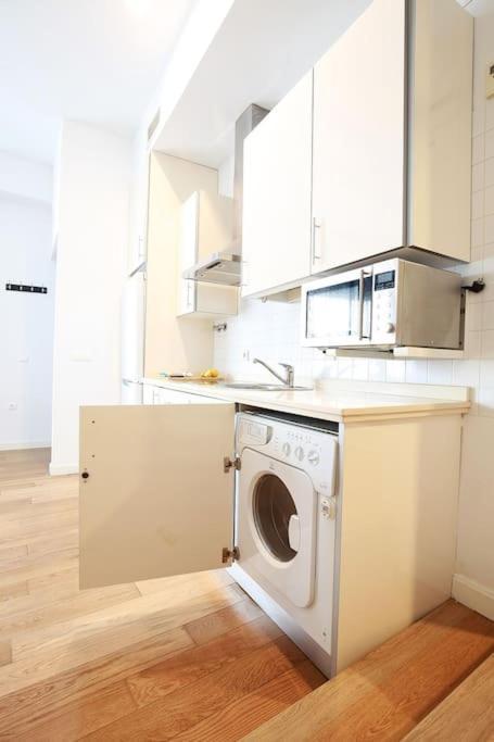 Nuevo Estudio Centro Sevilla. Ac/Wifi Castellar 56 ภายนอก รูปภาพ