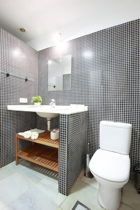 Nuevo Estudio Centro Sevilla. Ac/Wifi Castellar 56 ภายนอก รูปภาพ