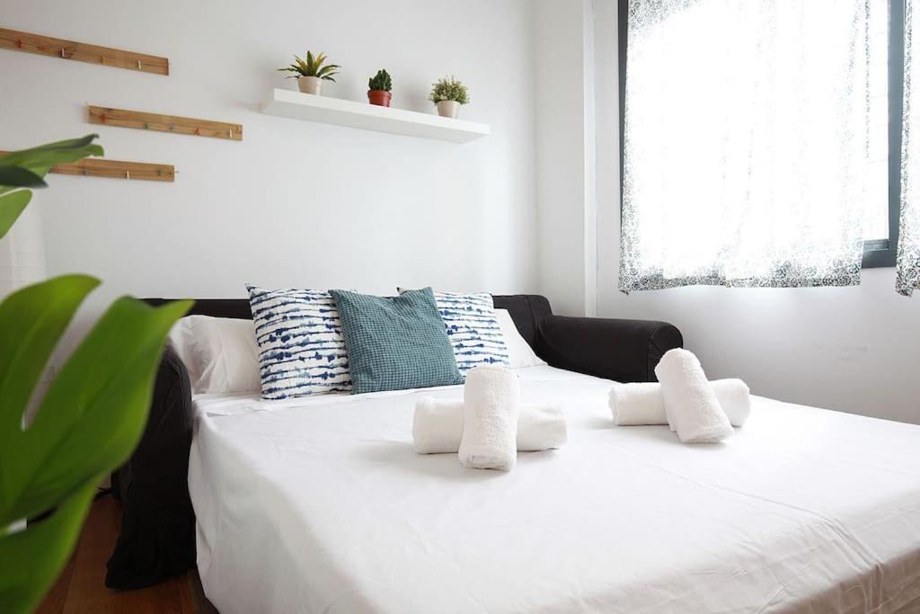 Nuevo Estudio Centro Sevilla. Ac/Wifi Castellar 56 ภายนอก รูปภาพ