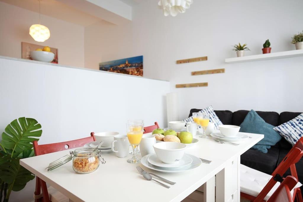 Nuevo Estudio Centro Sevilla. Ac/Wifi Castellar 56 ภายนอก รูปภาพ