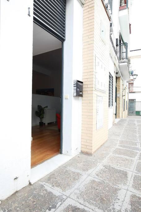Nuevo Estudio Centro Sevilla. Ac/Wifi Castellar 56 ภายนอก รูปภาพ